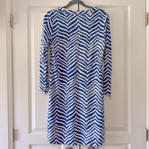 Lilly Pulitzer Blue and White Chevron Dress - Picture 7 of 9